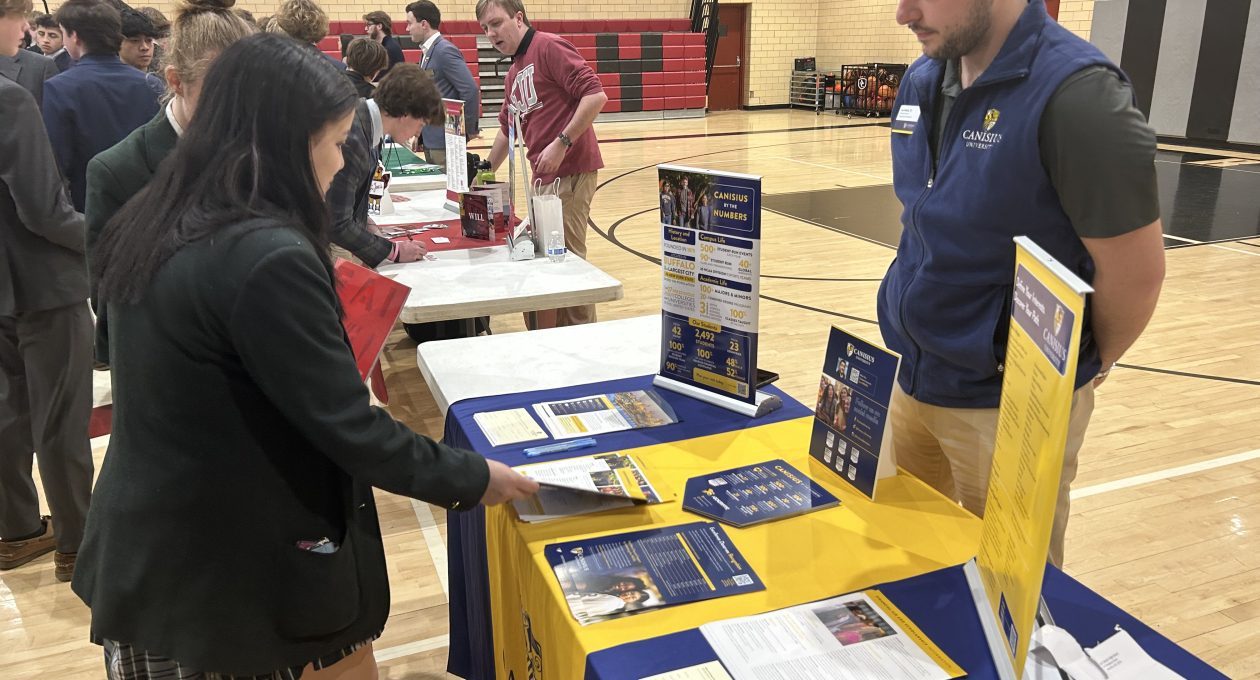 START HERE, GO ANYWHERE – Curley College Fair